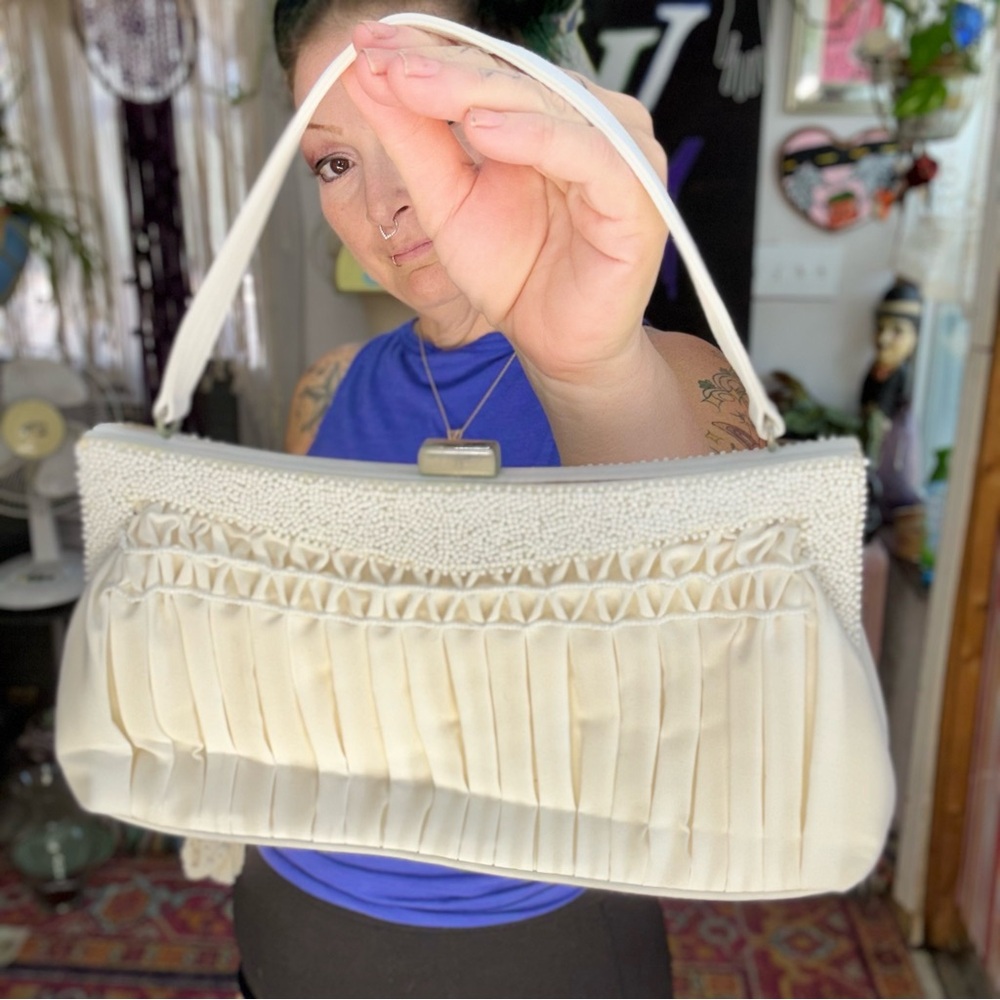 Preston & York Cream Pleated Beaded Wristlet Clutch convertible crossbody